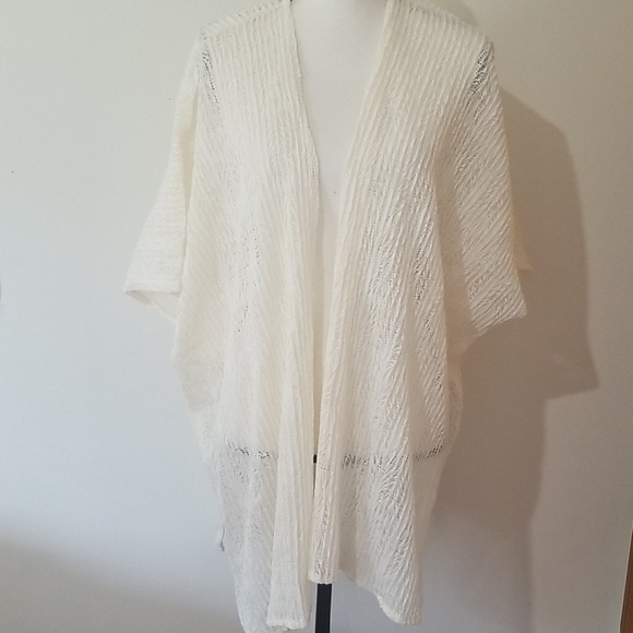 Maurices Ivory Crinkle Knit Kimono Cardigan NEW - Picture 1 of 9